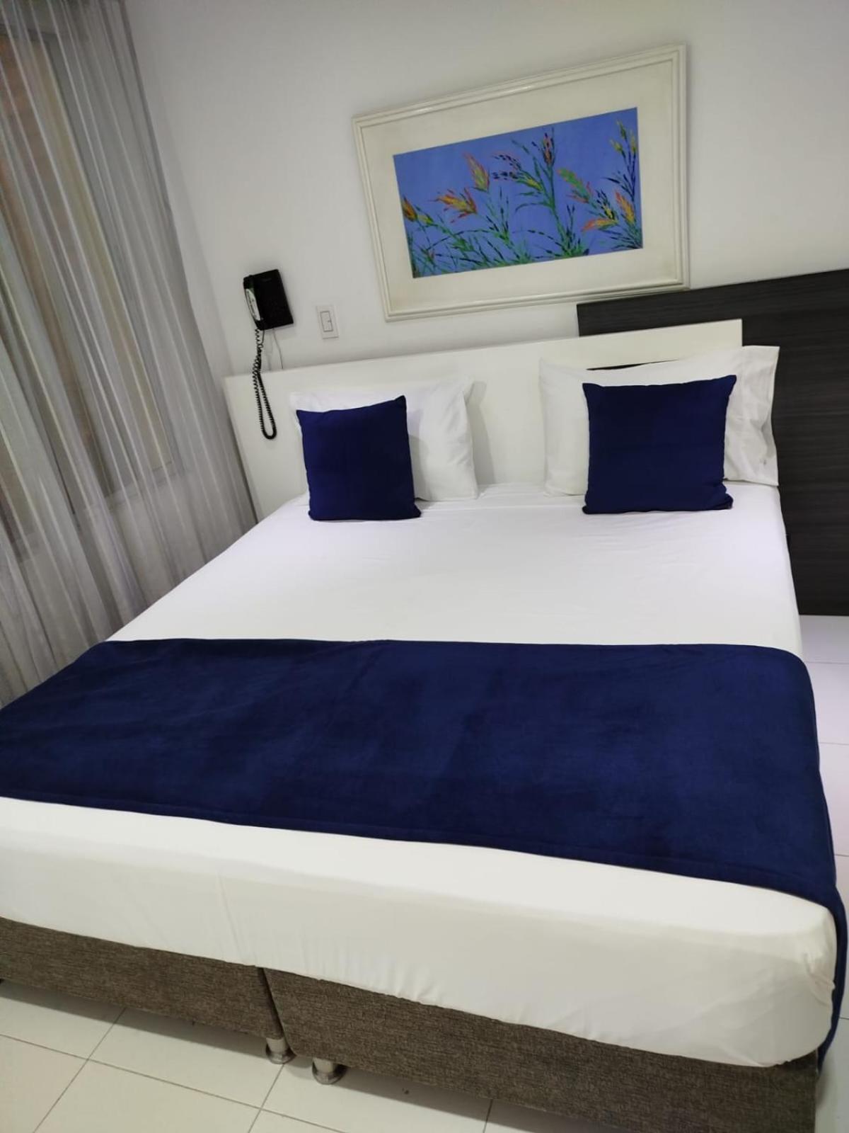 Hotel Bahia Villavicencio Szoba fotó